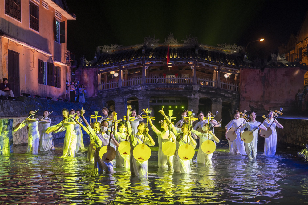 Hoi An Show 2