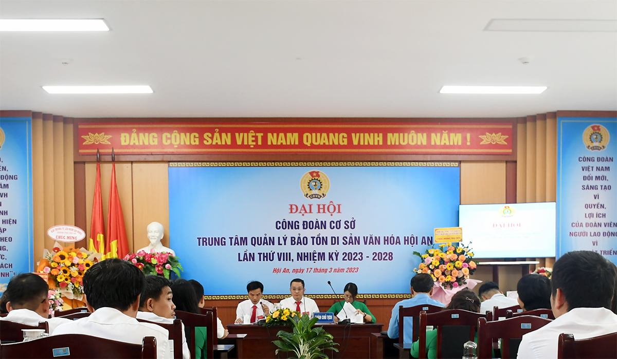 toan canh dai hoi