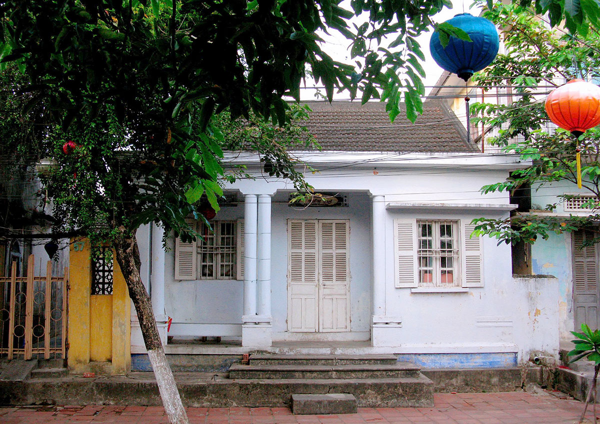 nha 3 gian phan chau trinh