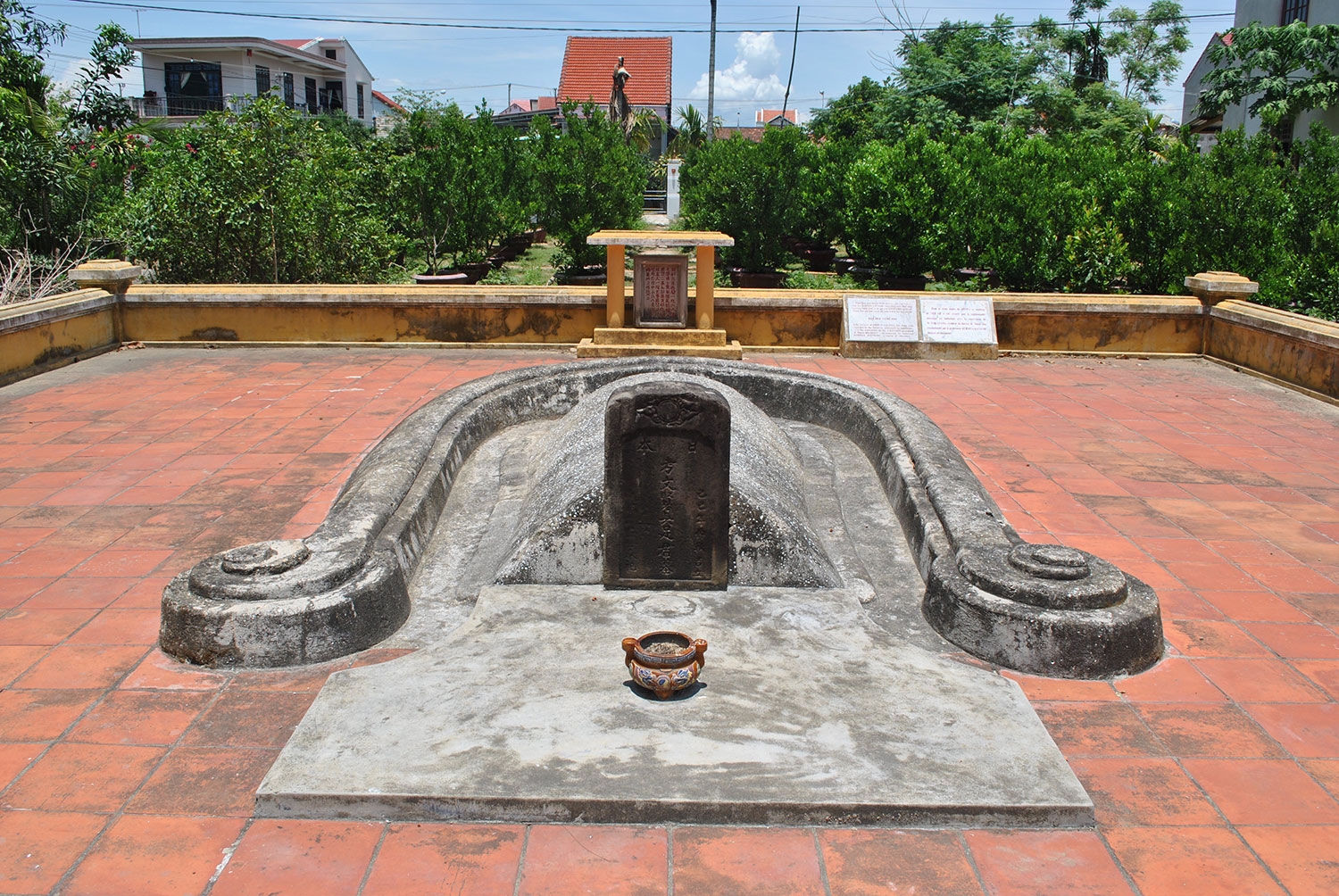 mo ong kum